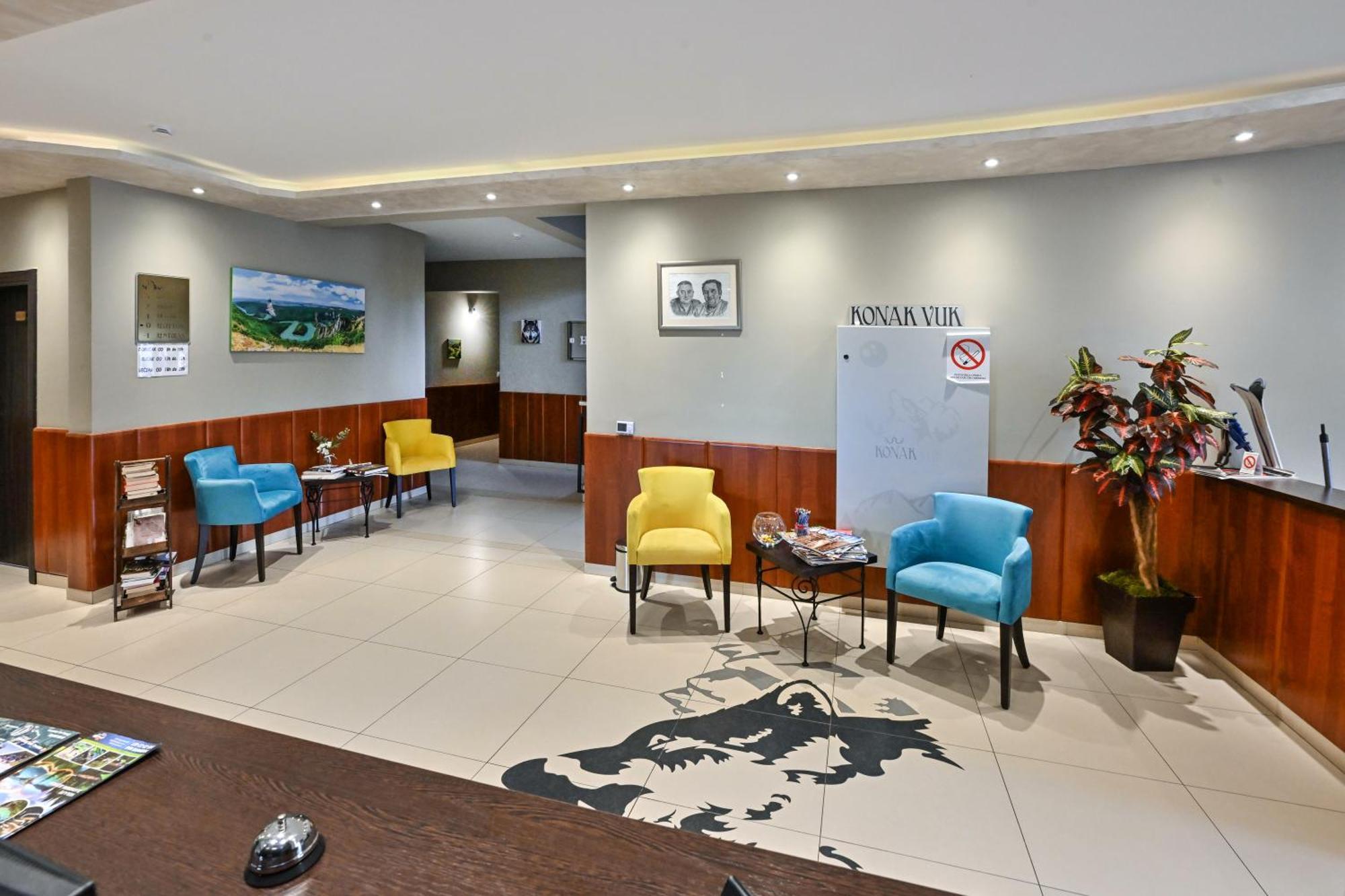Konak Vuk โนวาวาโรช ภายนอก รูปภาพ